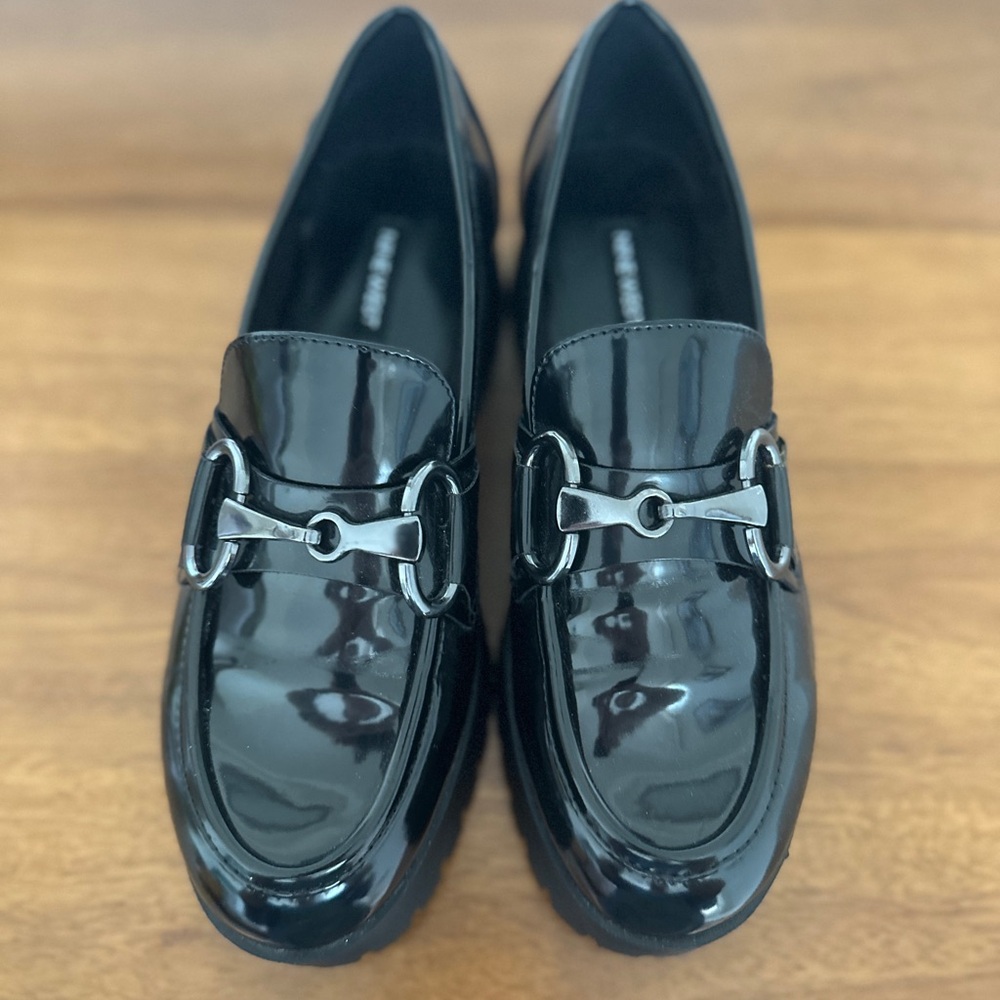 Nine West Black Leather Lug Sole Platform Loafers
